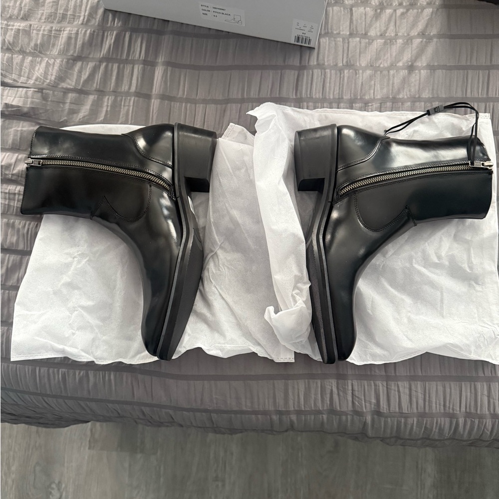 Chelsea Leather Boots -Express